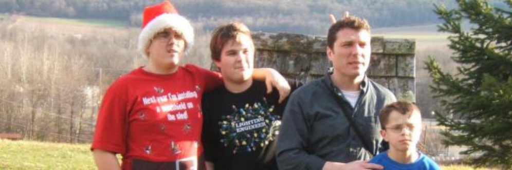 cropped-cropped-2005christmas019.jpg